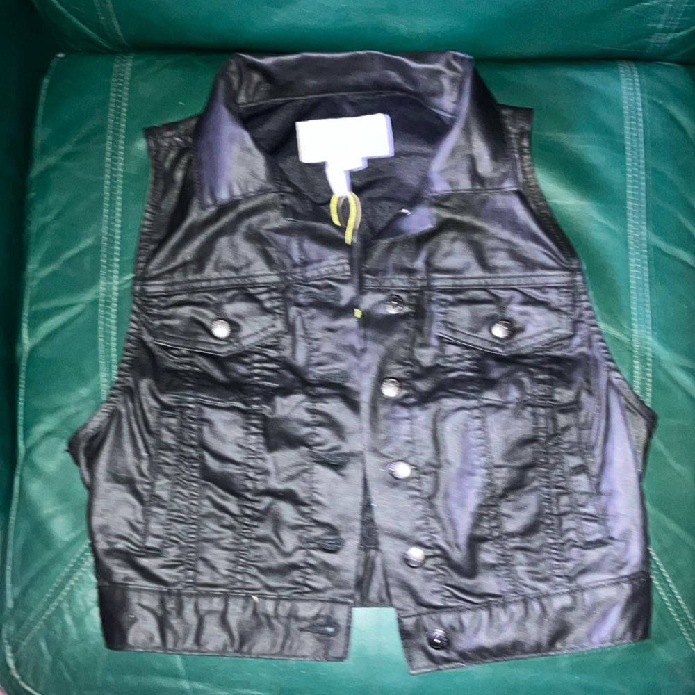 BCBGenerations black vest xs NEW
